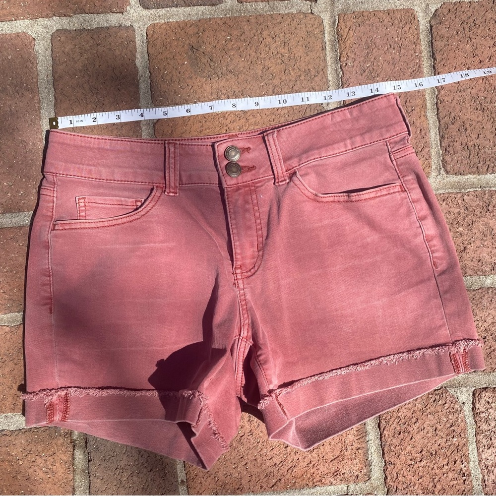 SO Low Rise Favorite Midi size 7 burnt orange jeans shorts